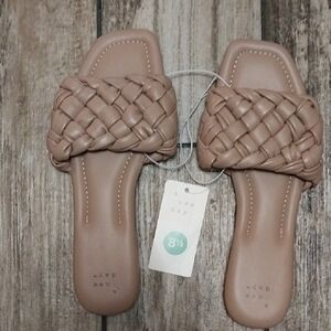A New Day Tan Woven Sandals Women Size 8.5